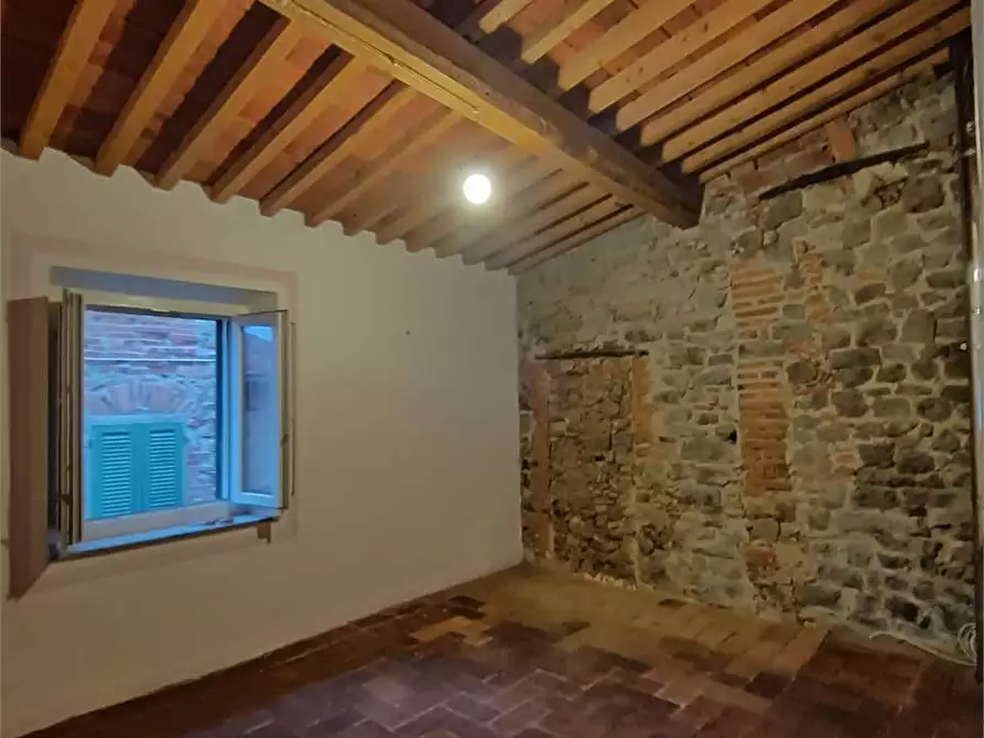 Immagine 15 di Porzione di casa in vendita  in via paolo sarpi a Pescia