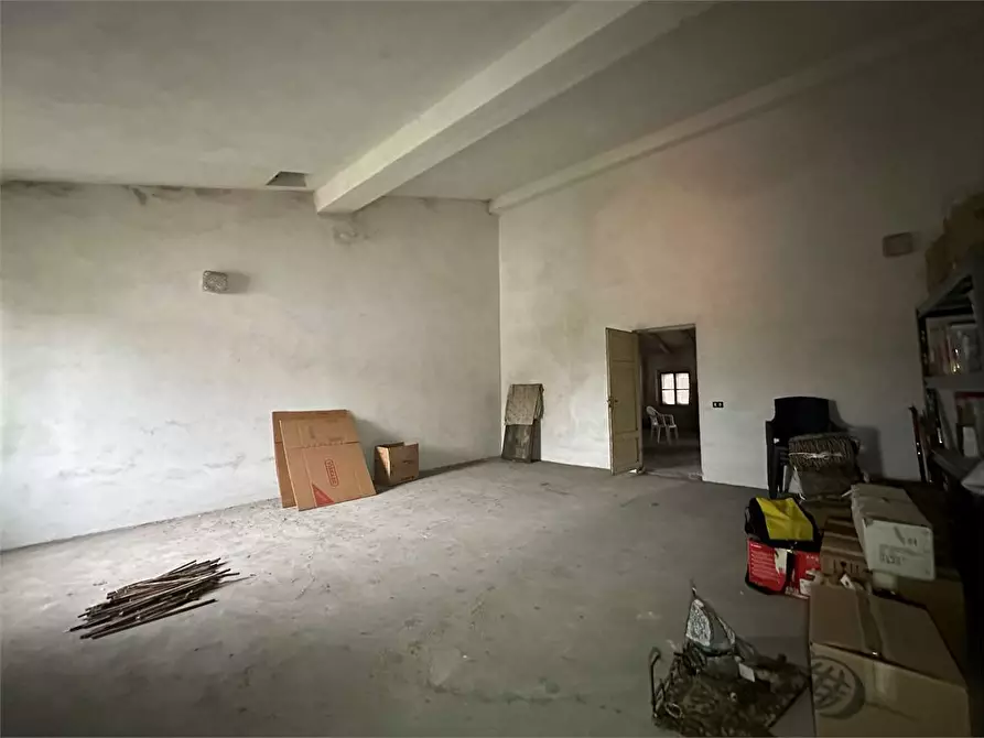 Immagine 38 di Porzione di casa in vendita  in via dei giomi a Capannori