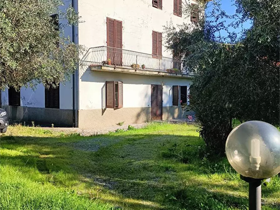 Immagine 1 di Casa indipendente in vendita  in via delle selvette a Capannori