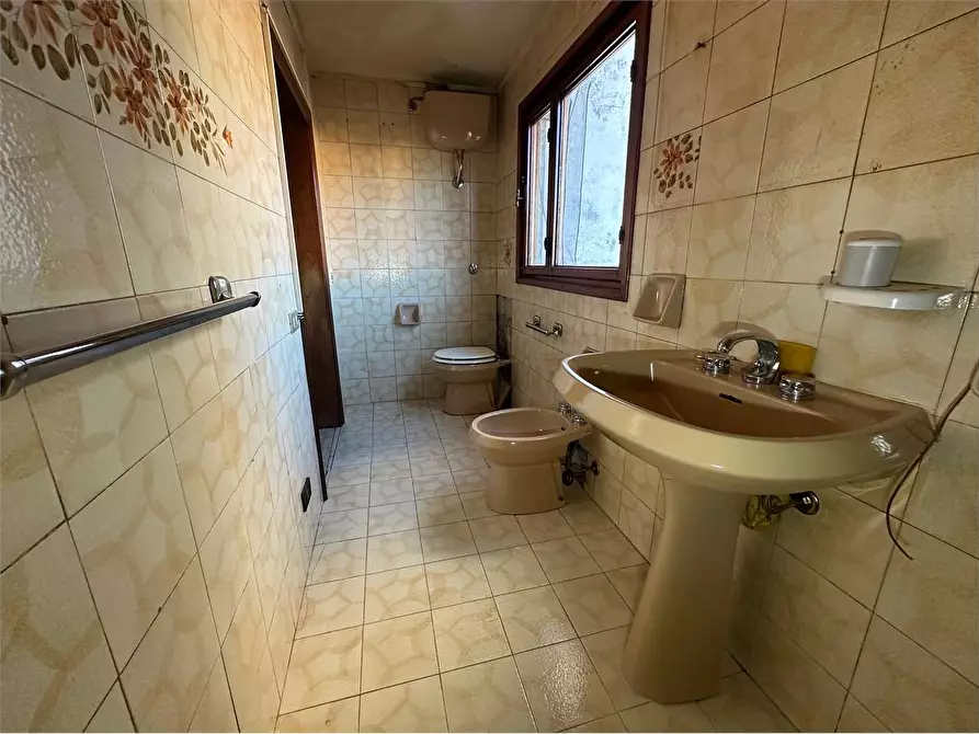 Immagine 17 di Porzione di casa in vendita  in via don emilio angeli a Capannori