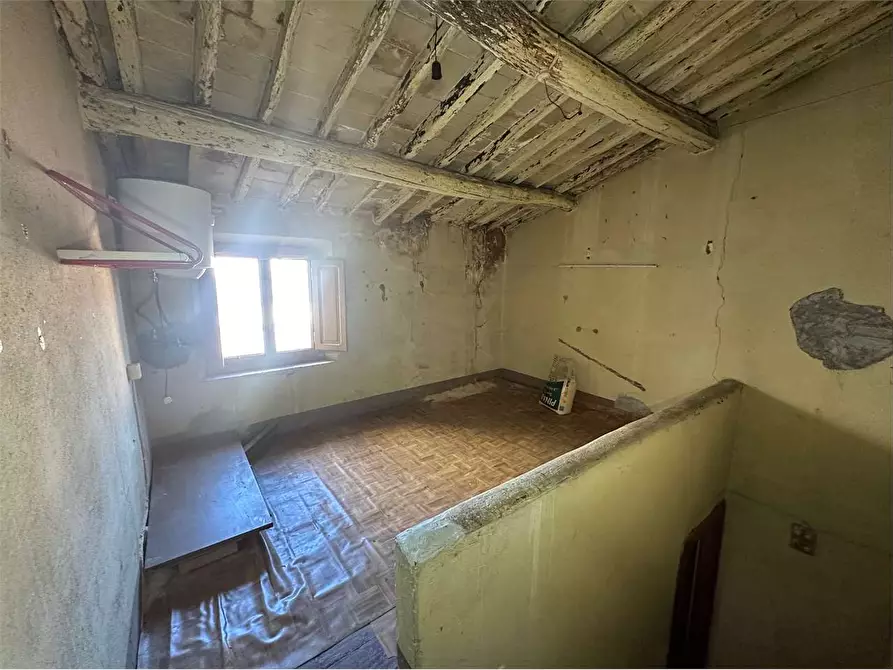 Immagine 20 di Porzione di casa in vendita  in via don emilio angeli a Capannori
