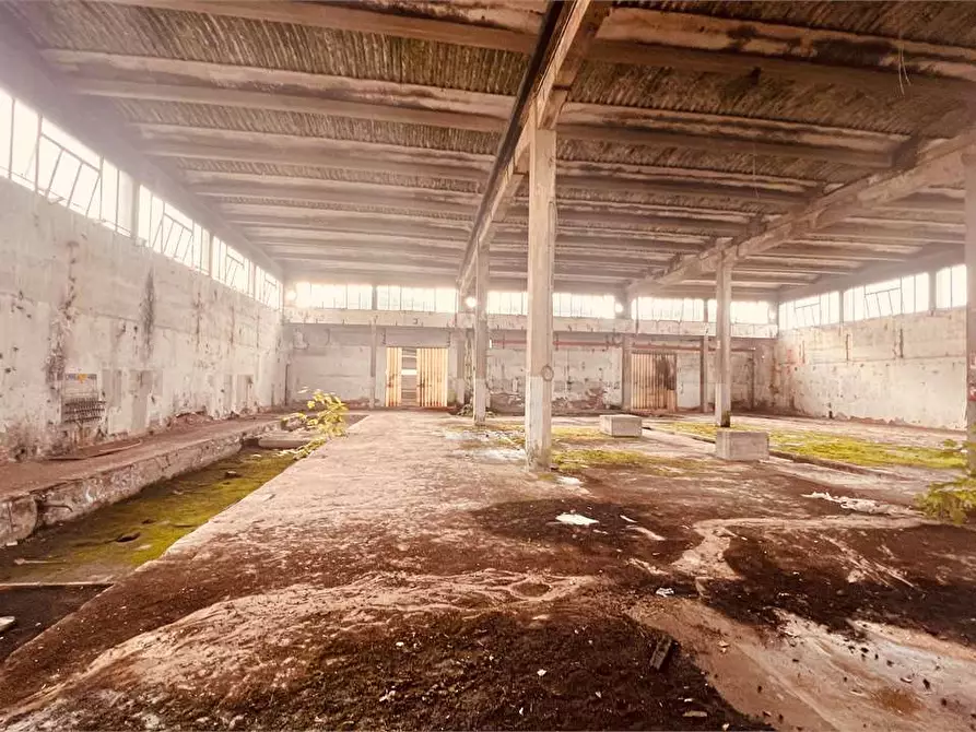 Immagine 14 di Capannone industriale in vendita  in Porcari a Porcari
