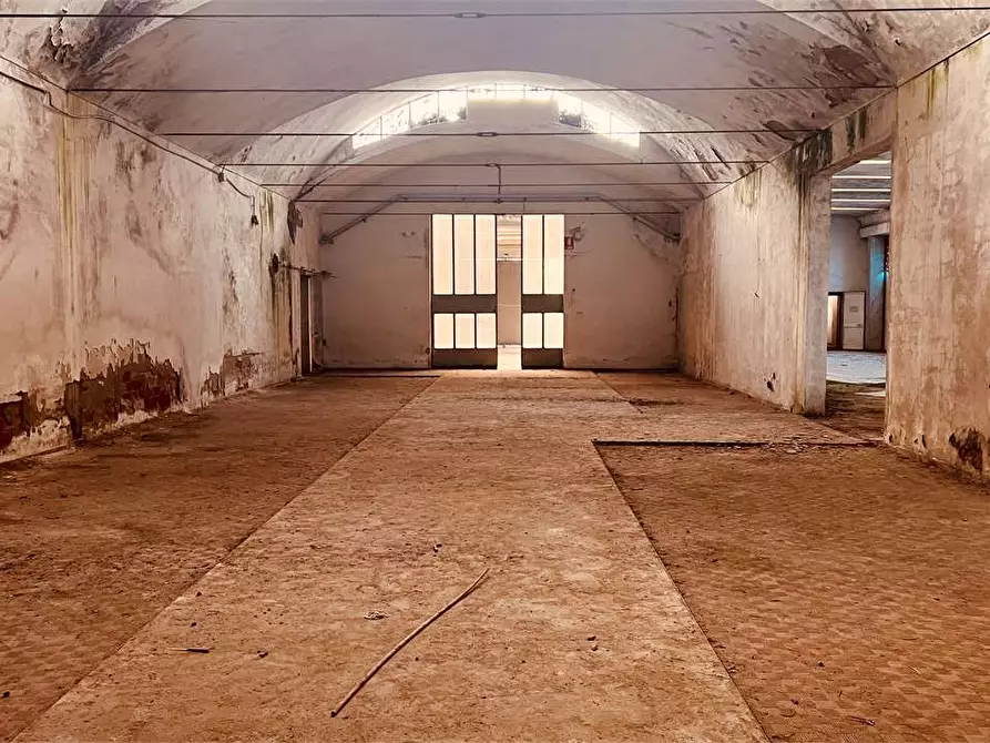 Immagine 20 di Capannone industriale in vendita  in Porcari a Porcari