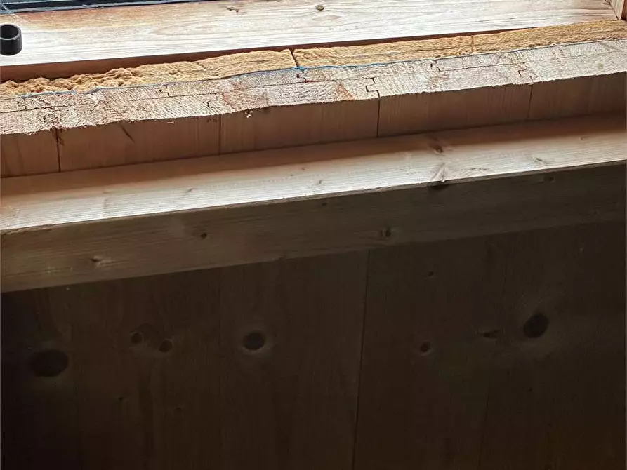 Immagine 26 di Porzione di casa in vendita  in via larga a Lucca