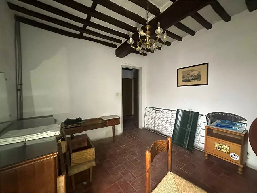 Immagine 17 di Porzione di casa in vendita  in via larga a Lucca