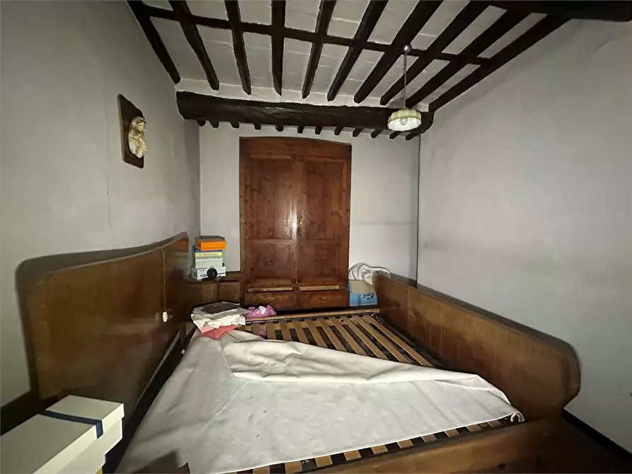 Immagine 15 di Porzione di casa in vendita  in via larga a Lucca