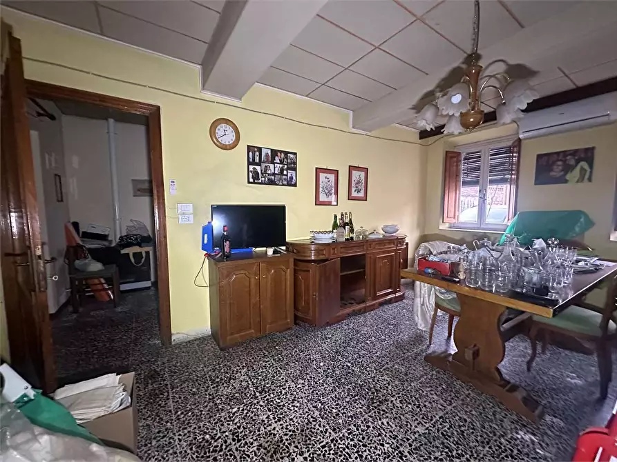 Immagine 5 di Porzione di casa in vendita  in via larga a Lucca