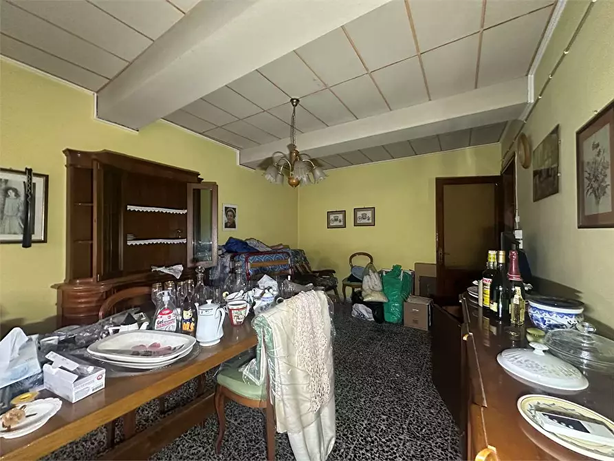 Immagine 6 di Porzione di casa in vendita  in via larga a Lucca