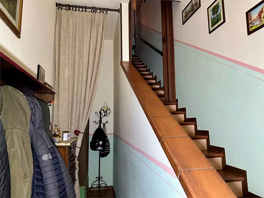 Immagine 21 di Rustico / casale in vendita  in via dei ramacciotti 4 a Capannori