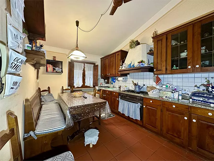 Immagine 23 di Rustico / casale in vendita  in via dei ramacciotti 4 a Capannori