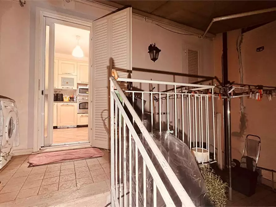 Immagine 21 di Villetta a schiera in vendita  a Lucca