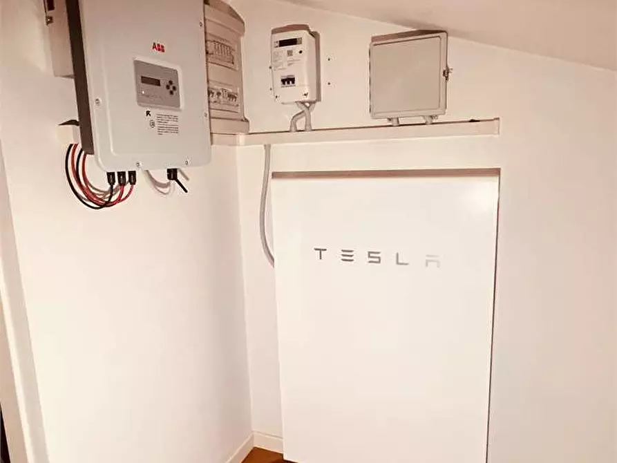 Immagine 15 di Villetta a schiera in vendita  a Lucca