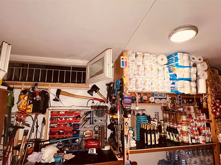 Immagine 18 di Villetta a schiera in vendita  a Lucca