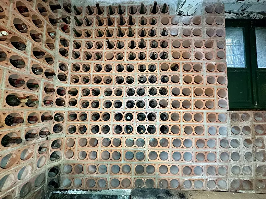 Immagine 35 di Porzione di casa in vendita  in via delle ville 493 a Capannori