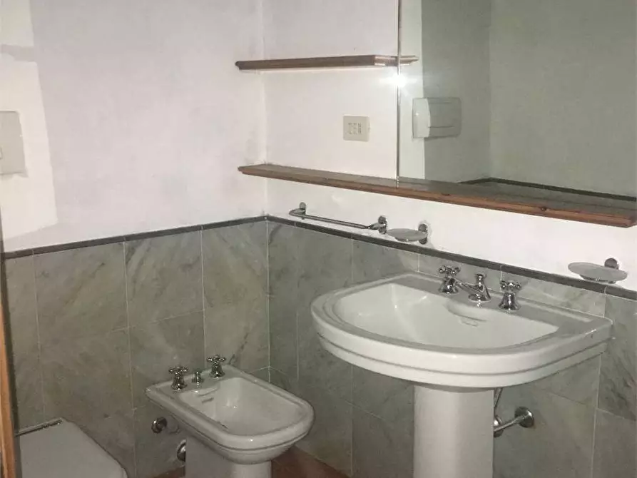 Immagine 10 di Appartamento in vendita  in via forabosco a Porcari