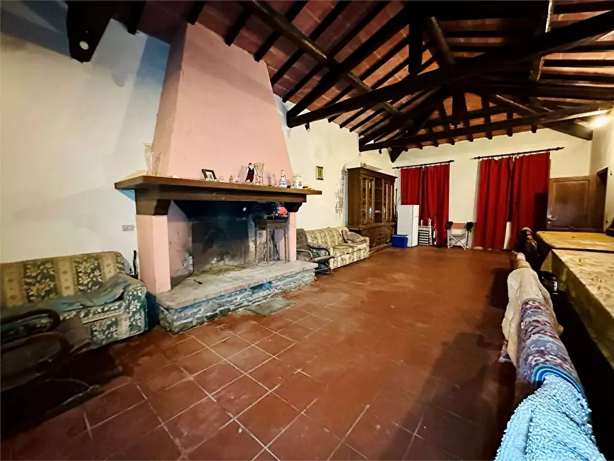 Immagine 2 di Casa indipendente in vendita  in via di matraia a Capannori