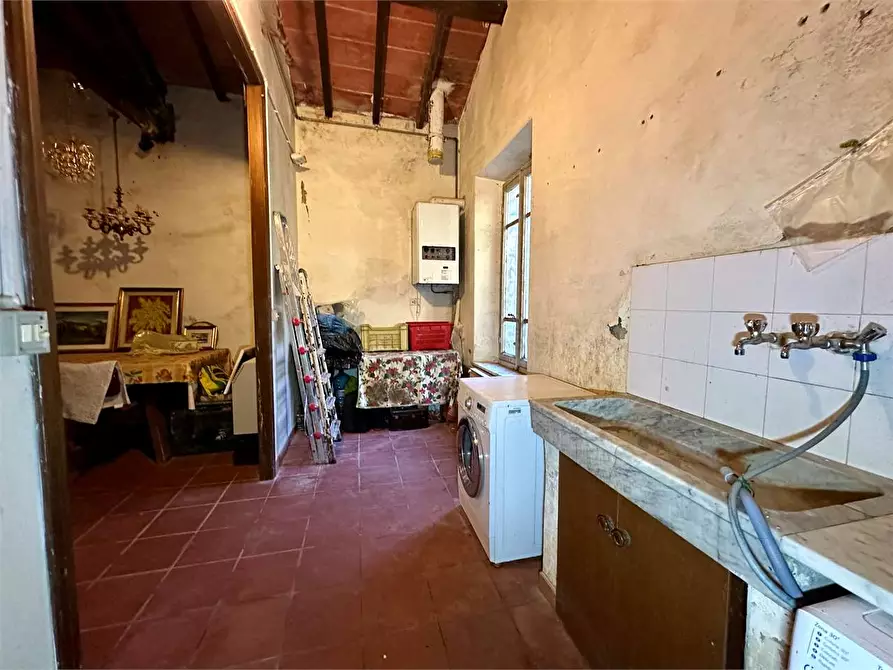 Immagine 8 di Casa indipendente in vendita  in via di matraia a Capannori