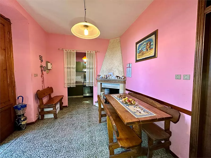 Immagine 10 di Casa indipendente in vendita  in via di matraia a Capannori