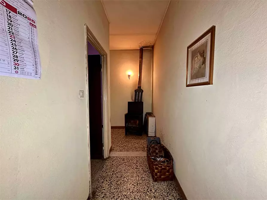 Immagine 13 di Casa indipendente in vendita  in via di matraia a Capannori