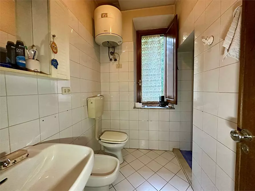 Immagine 23 di Casa indipendente in vendita  in via di matraia a Capannori