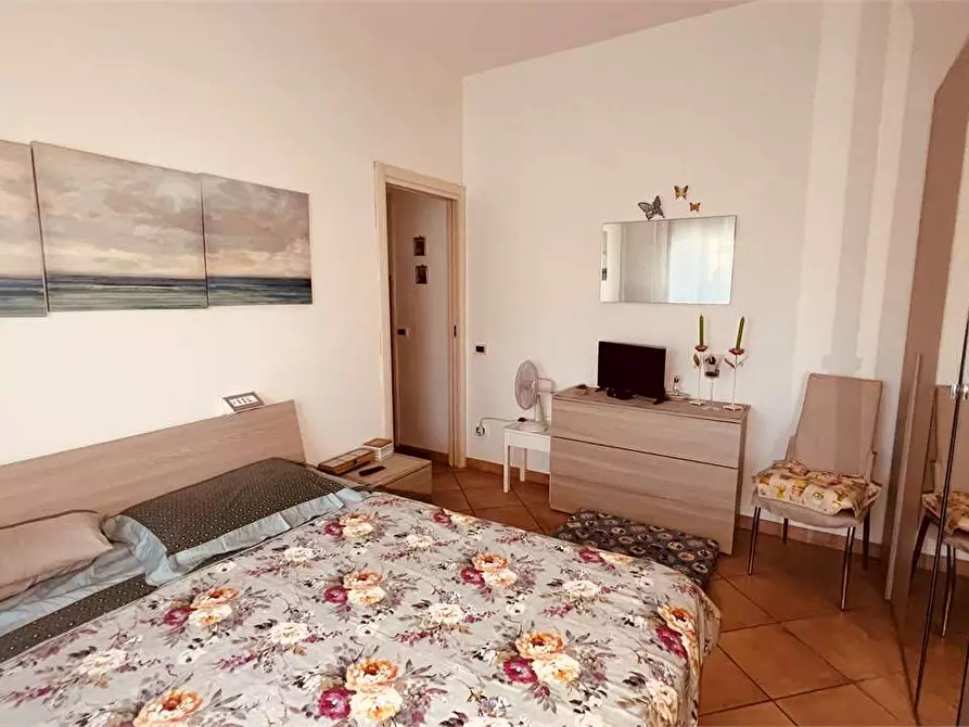 Immagine 7 di Appartamento in vendita  in via paolinelli a Capannori