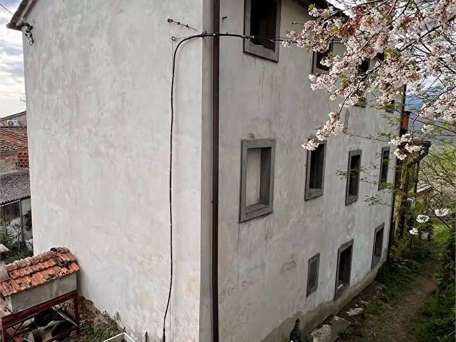 Immagine 2 di Porzione di casa in vendita  in via di san ginese a Capannori