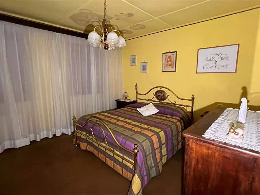 Immagine 7 di Porzione di casa in vendita  in Via delle Ville  493 a Capannori