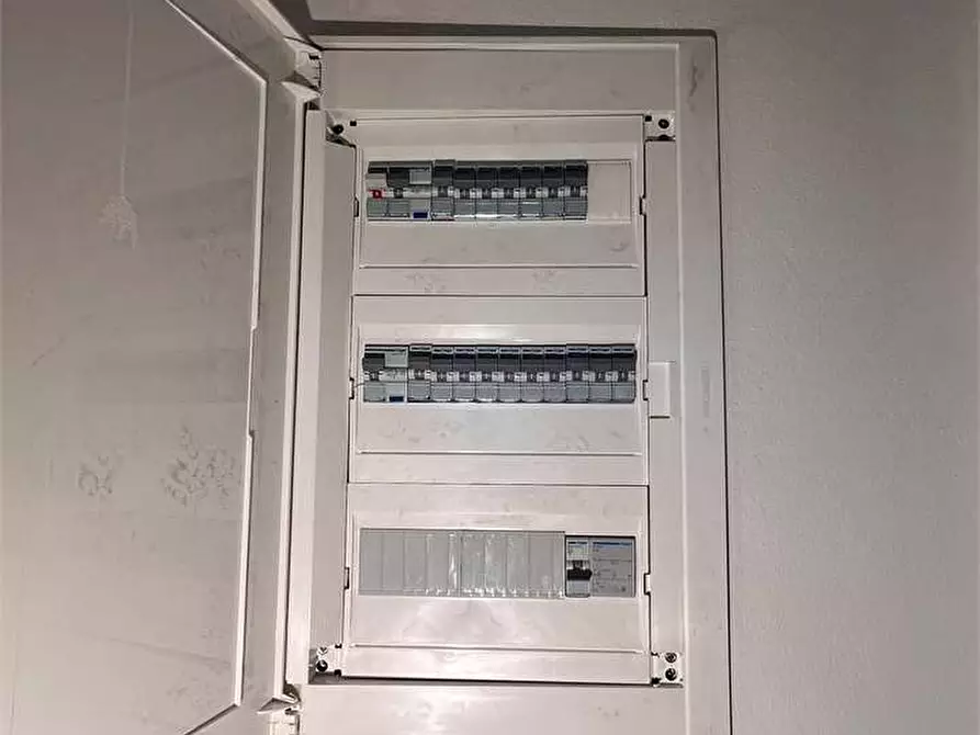 Immagine 15 di Appartamento in vendita  in lunata a Capannori