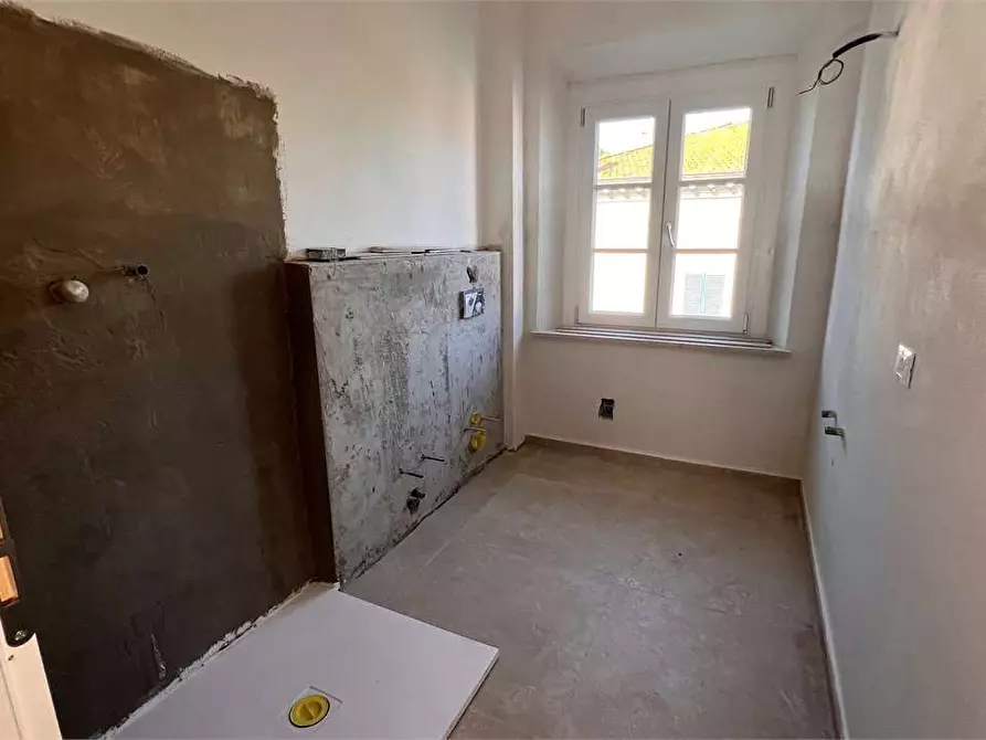 Immagine 17 di Appartamento in vendita  in lunata a Capannori