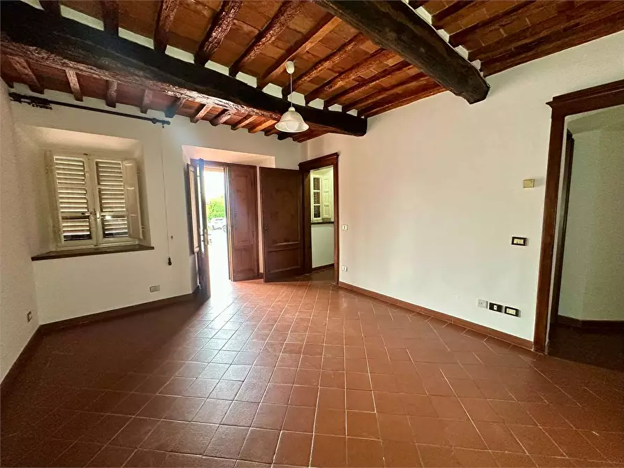 Immagine 3 di Porzione di casa in vendita  in via carlo del Prete a Capannori
