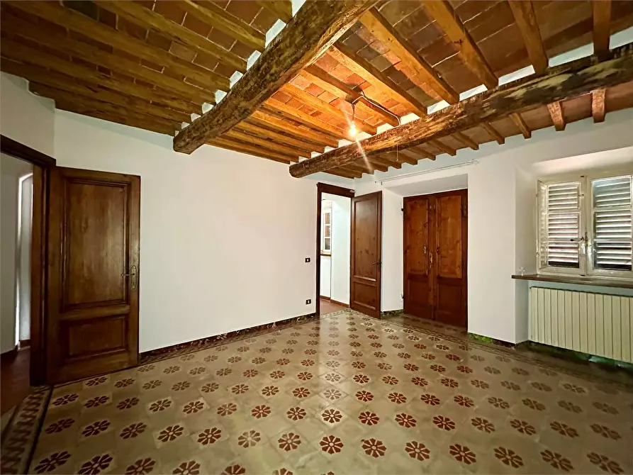 Immagine 7 di Porzione di casa in vendita  in via carlo del Prete a Capannori