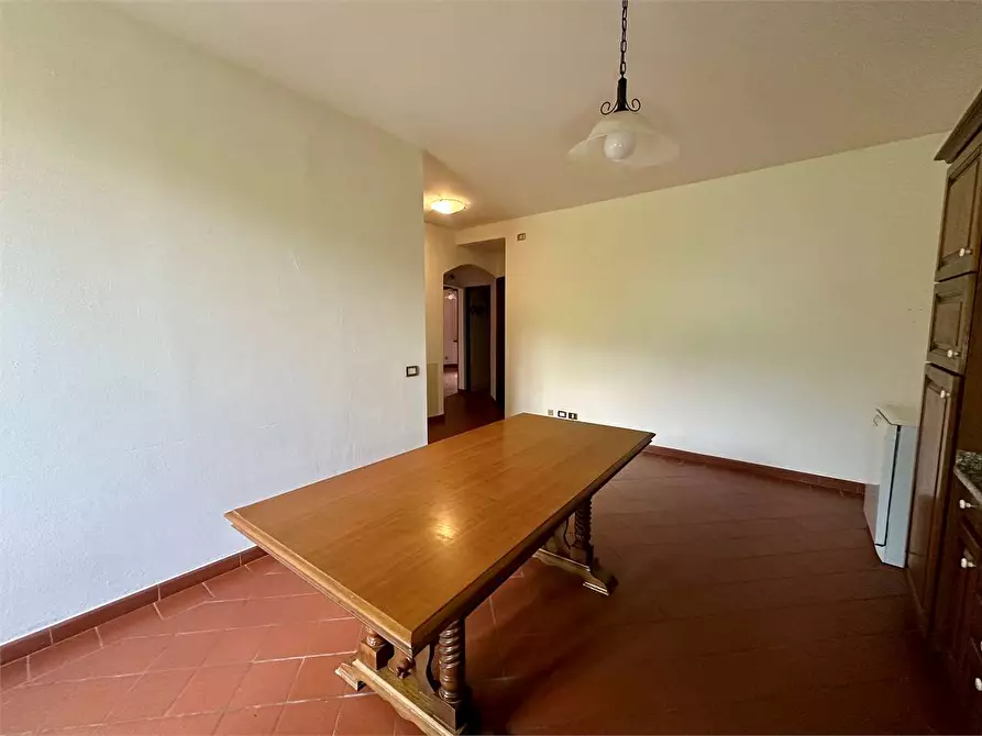 Immagine 11 di Porzione di casa in vendita  in via carlo del Prete a Capannori