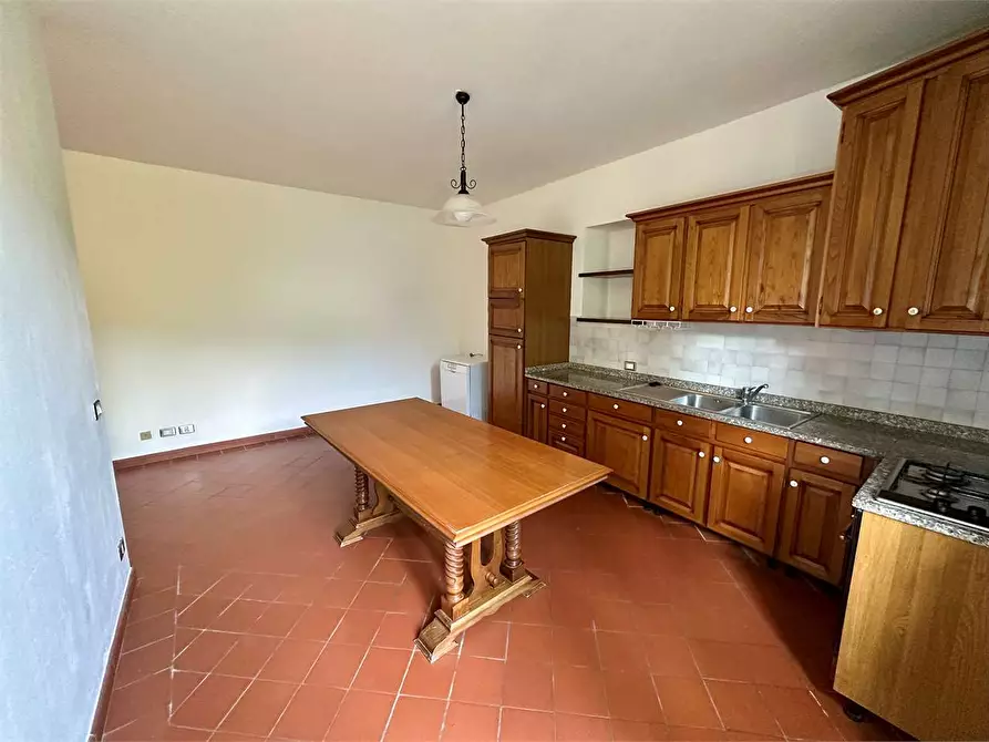 Immagine 12 di Porzione di casa in vendita  in via carlo del Prete a Capannori