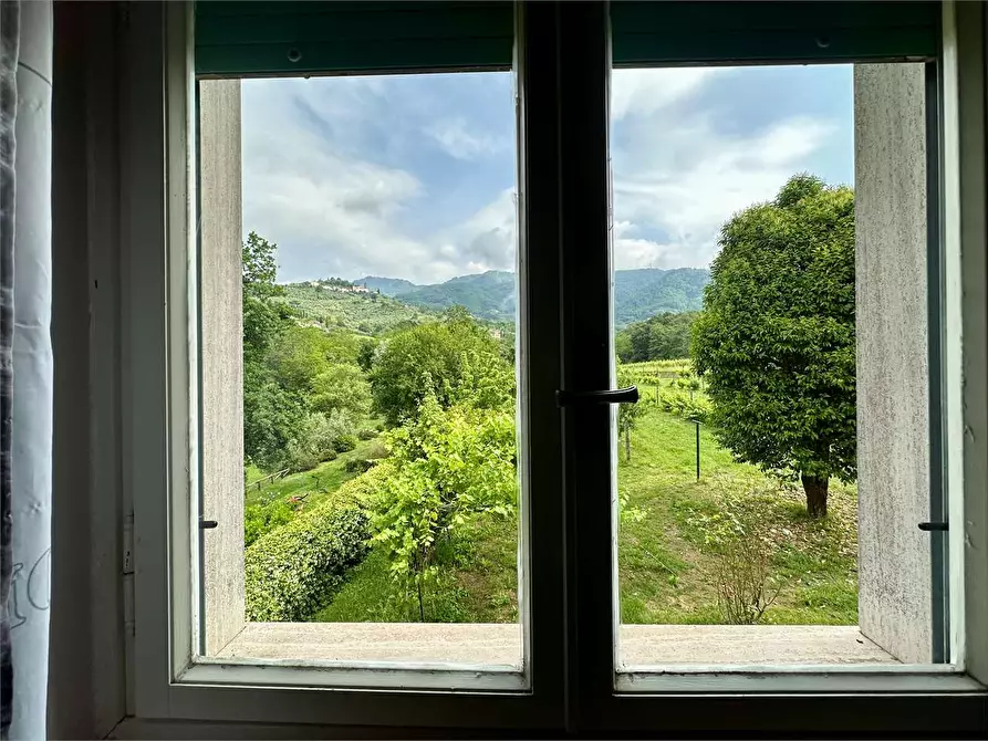 Immagine 37 di Porzione di casa in vendita  in via carlo del Prete a Capannori