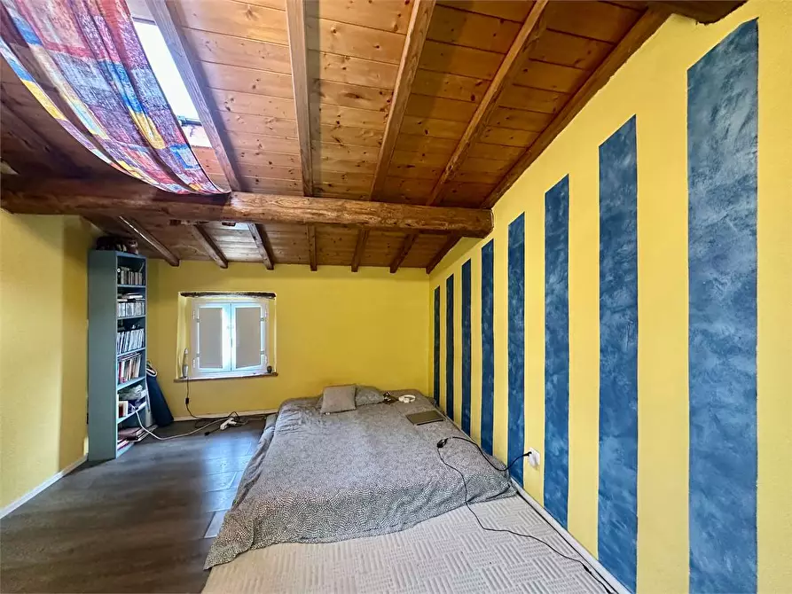 Immagine 18 di Porzione di casa in vendita  in via di carraia a Capannori