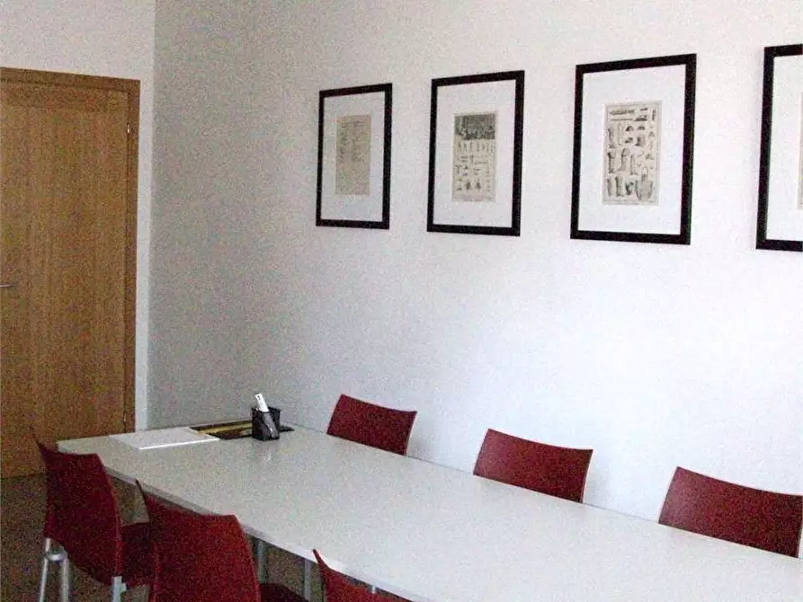 Immagine 4 di Ufficio in affitto  in via delle ville 493 a Capannori