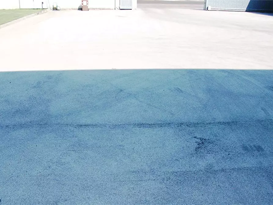 Immagine 16 di Ufficio in affitto  in via delle ville 493 a Capannori