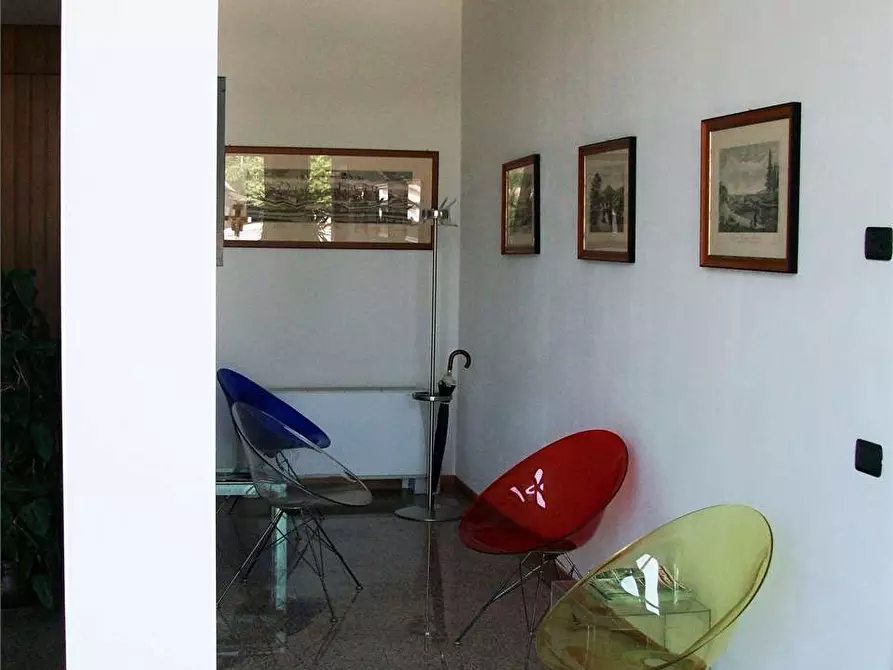 Immagine 3 di Ufficio in vendita  in via delle ville 493 a Capannori