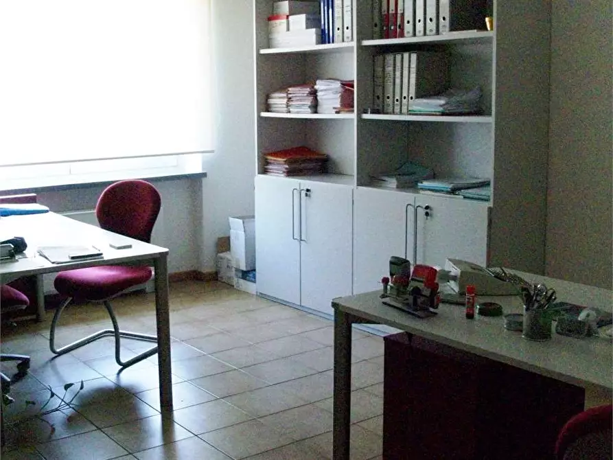 Immagine 7 di Ufficio in vendita  in via delle ville 493 a Capannori