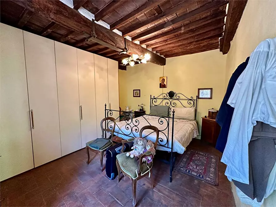Immagine 18 di Rustico / casale in vendita  in via di mastiano e gugliano a Lucca