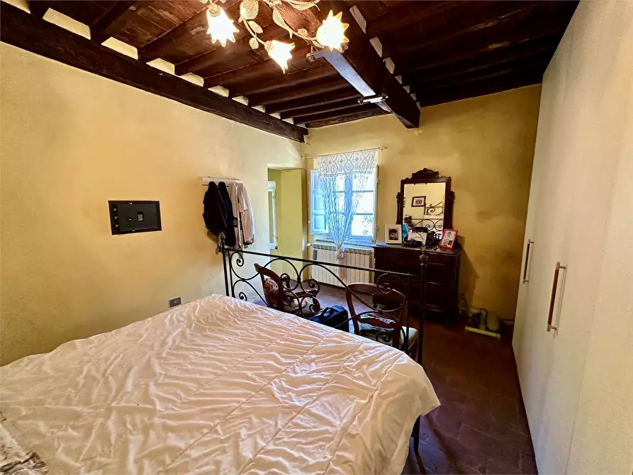 Immagine 19 di Rustico / casale in vendita  in via di mastiano e gugliano a Lucca