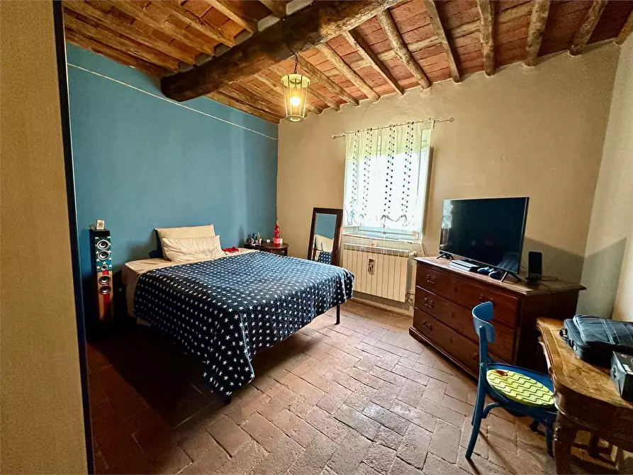 Immagine 24 di Rustico / casale in vendita  in via di mastiano e gugliano a Lucca