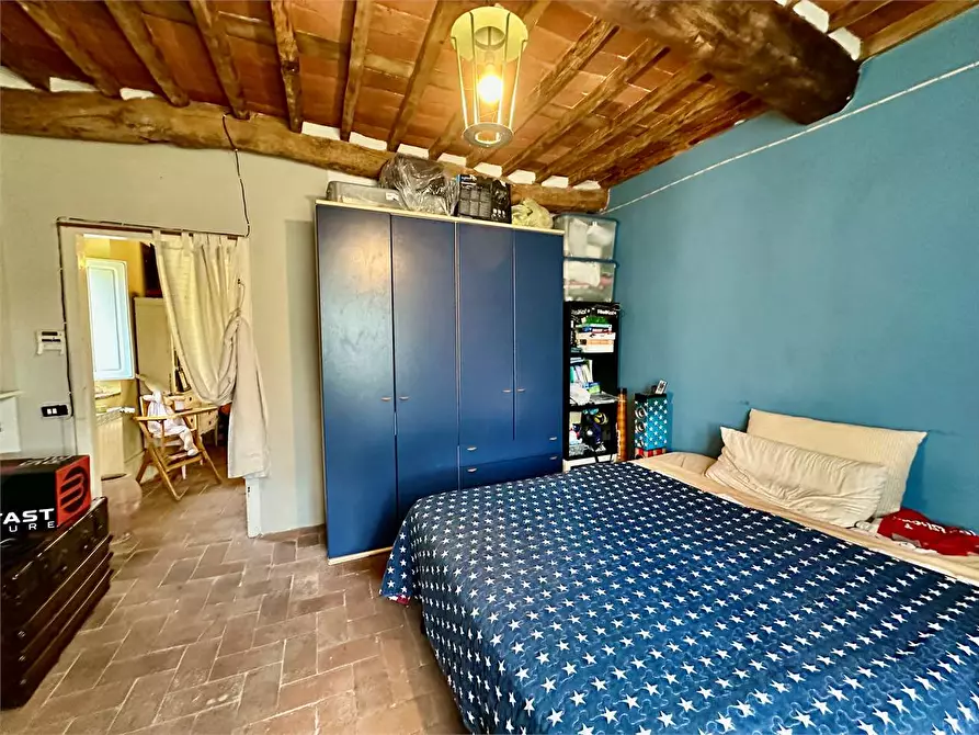 Immagine 23 di Rustico / casale in vendita  in via di mastiano e gugliano a Lucca