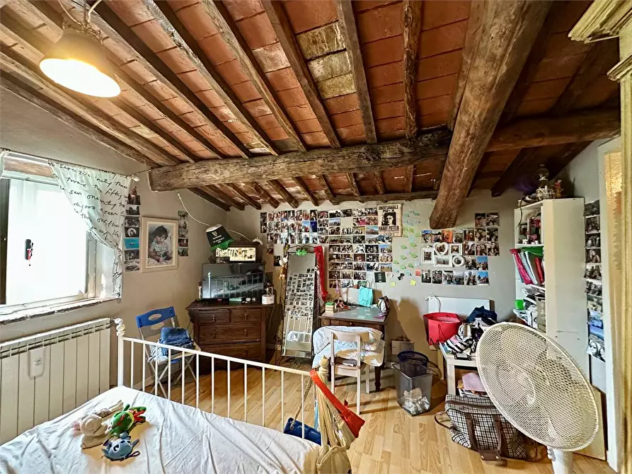Immagine 31 di Rustico / casale in vendita  in via di mastiano e gugliano a Lucca
