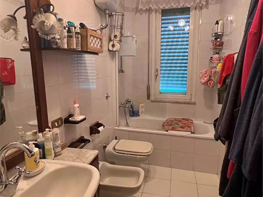 Immagine 5 di Appartamento in vendita  in Viale Marconi a Altopascio