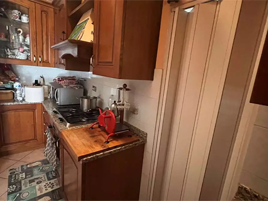 Immagine 4 di Appartamento in vendita  in Viale Marconi a Altopascio