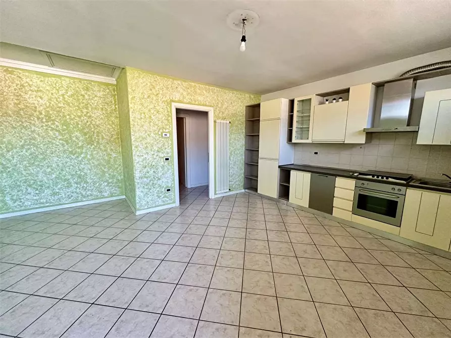 Immagine 1 di Appartamento in vendita  in Via Ciarpi a Porcari