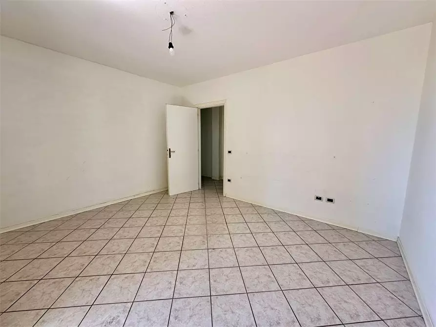 Immagine 9 di Appartamento in vendita  in Via Ciarpi a Porcari