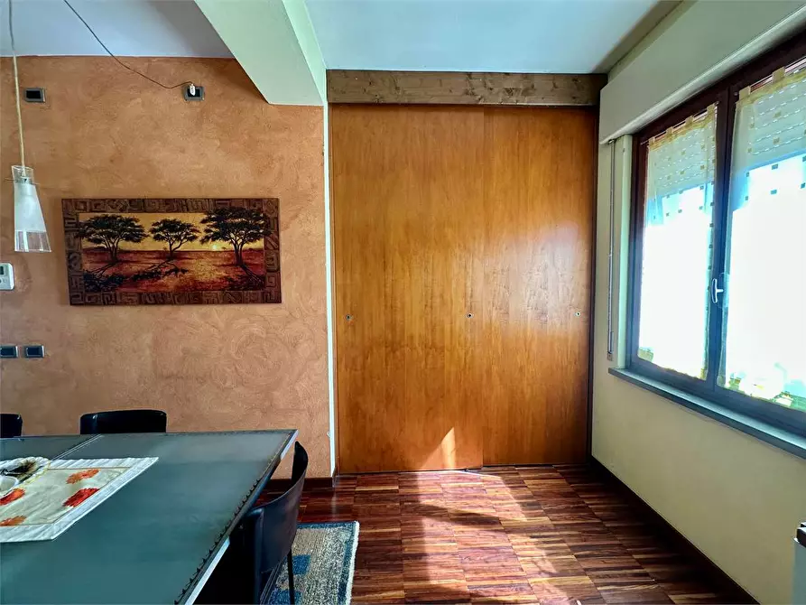 Immagine 9 di Casa bifamiliare in vendita  in via dei massagli a Lucca