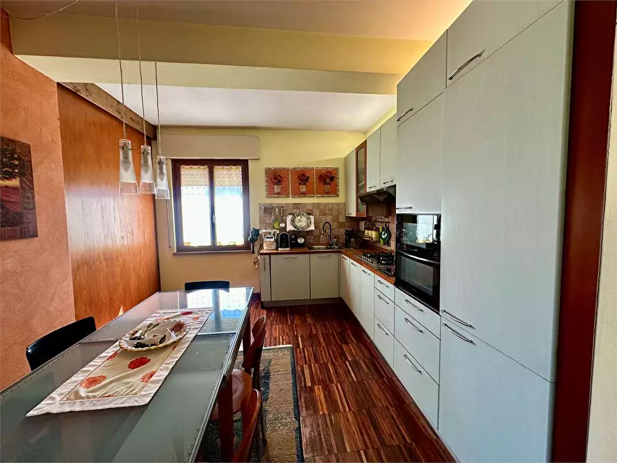 Immagine 11 di Casa bifamiliare in vendita  in via dei massagli a Lucca